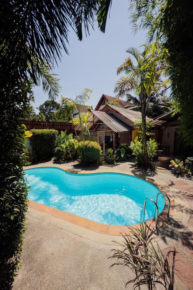 Passion Nai Harn Bed and Breakfast Exteriör bild