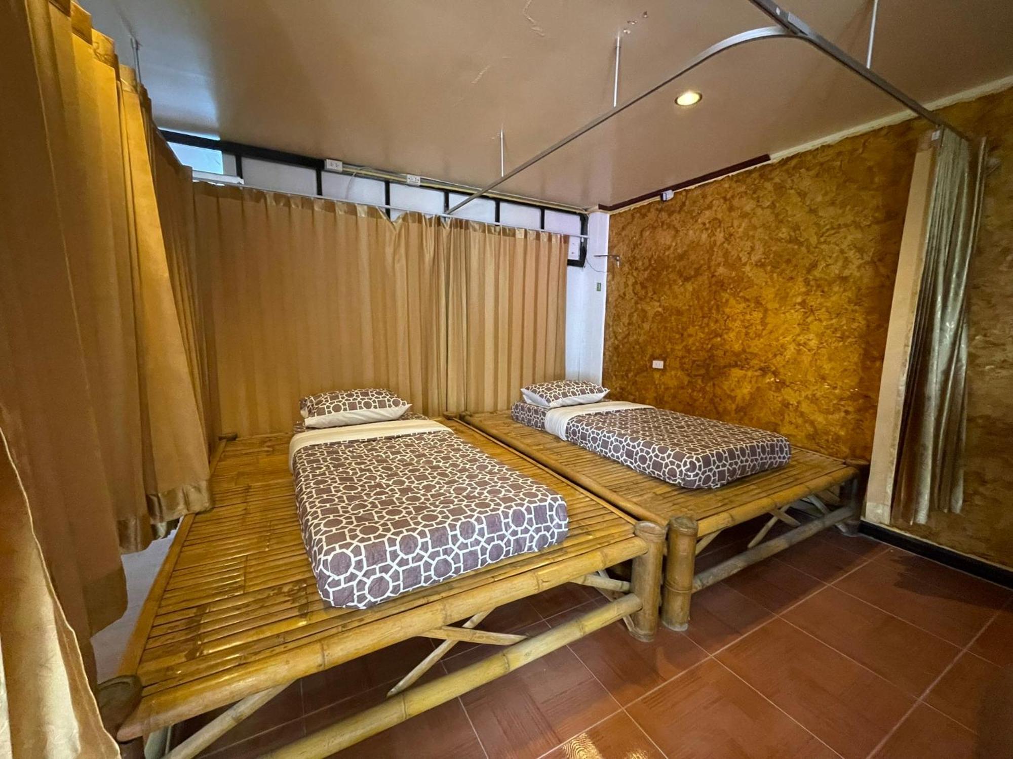 Passion Nai Harn Bed and Breakfast Exteriör bild